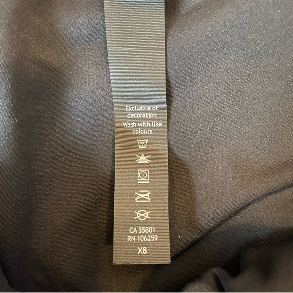 Lululemon T.H.E. Short with Luxtreme Liner 9" Size XL - Picture 10 of 12